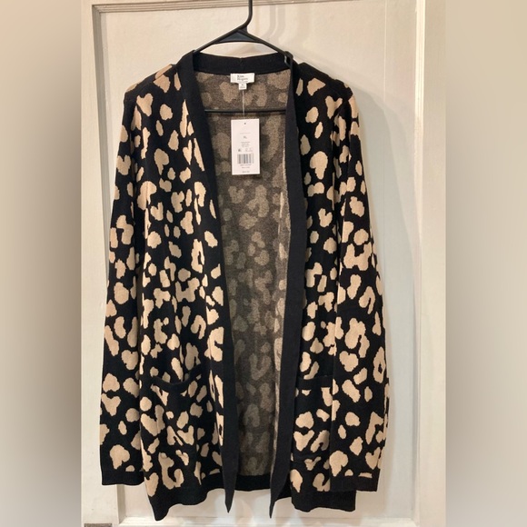 Kim Rogers Cardigan - Picture 3 of 10